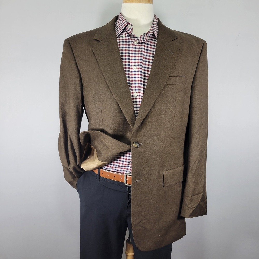 JOS A BANK Men's Sport Coat Blazer Two Button Brown Wool Size 43L